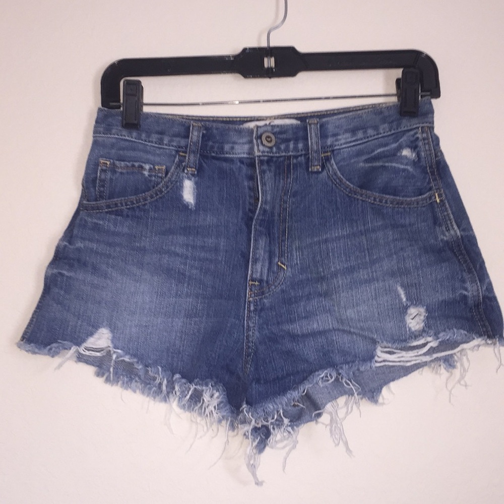 Hollister High Waisted Shorts!